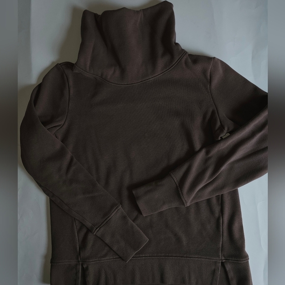 Active Cowl Neck Sweater - Picture 7 of 7